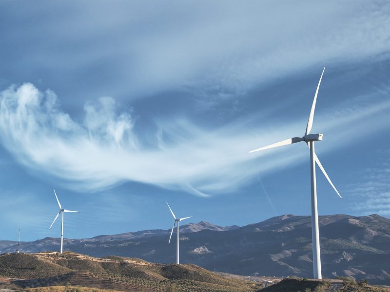 wind-mills-g24a6e27d7_1920